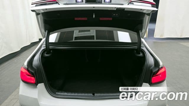 BMW 5시리즈 (G30) 520i M Sport, 2021 20