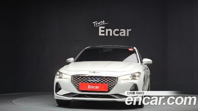 Genesis G70 Elite, 2020 3