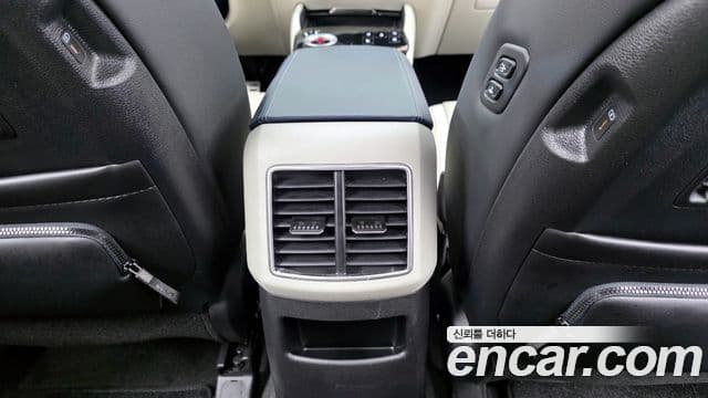 Kia Sportage 5세대 гибрид Signature Gravity 2WD, 2023 19