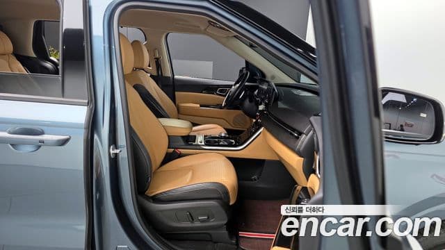 Kia Carnival 4세대 Signature, 2023 11