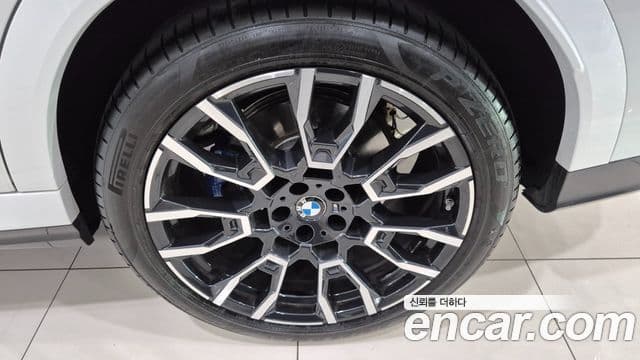 BMW X6 (G06) xDrive40i M Sport, 2025 все фото