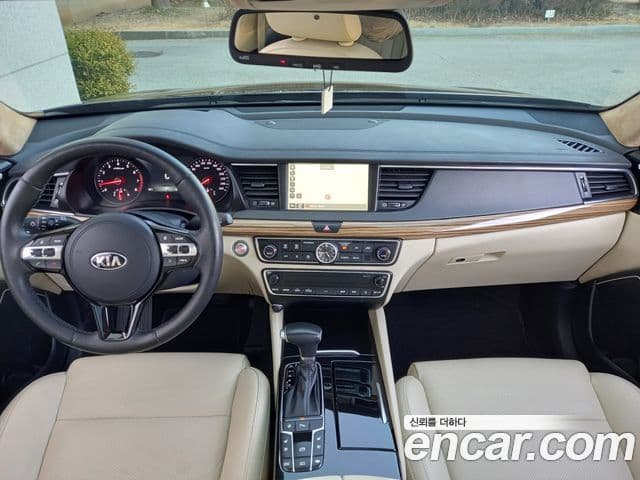 Kia All New K7 2.4 GDI Limited, 2017 4