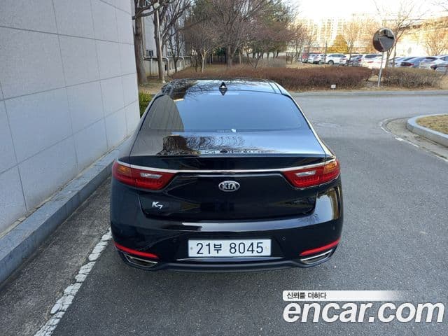 Kia All New K7 2.4 GDI Limited, 2017 12