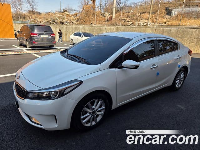 Kia The / новый New K3 Trendy, 2017 4