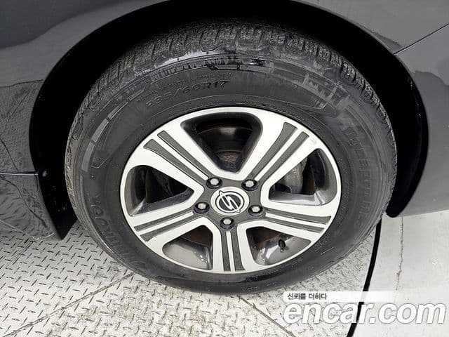 KG모빌리티(SsangYong) Korando 투리스모 4WD GT 9인승, 2015 20