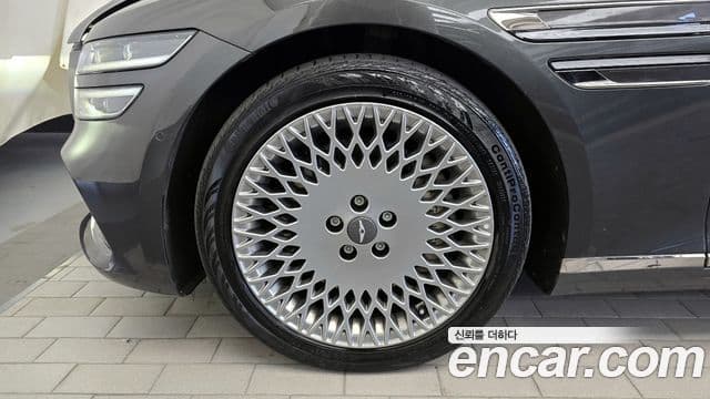 Genesis G80 (RG3) бензин 2.5 турбо AWD, 2022 все фото