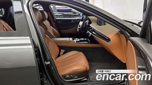 Genesis G80 (RG3) бензин 2.5 турбо AWD, 2022 11