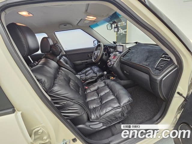 Kia Soul Safety, 2011 10