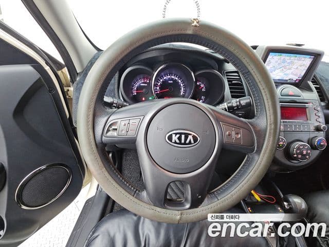 Kia Soul Safety, 2011 14
