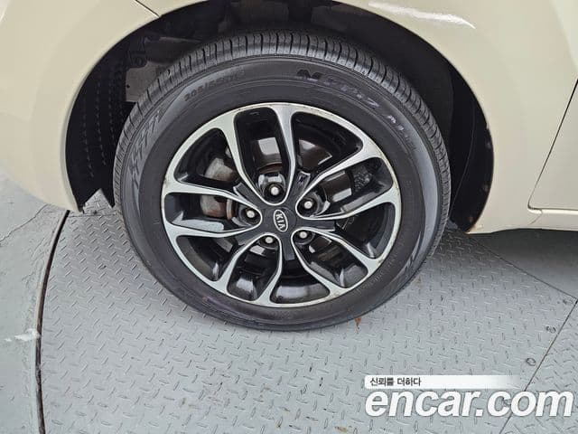 Kia Soul Safety, 2011 18