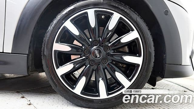 Mini Cooper S 3세대, 2023 7