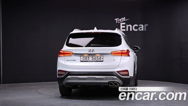 Hyundai Santa Fe TM Exclusive Special, 2019 4