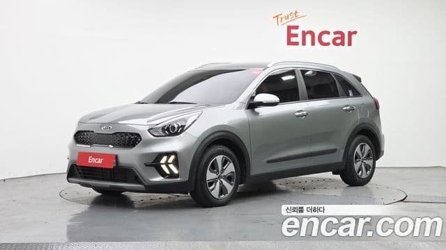 Kia The / новый New Niro Luxury, 2021 1