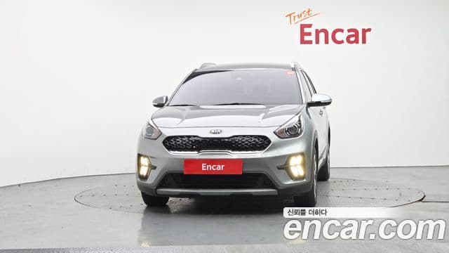 Kia The / новый New Niro Luxury, 2021 3