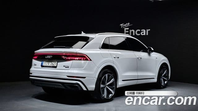 Audi Q8 (4M) Premium, 2022 2