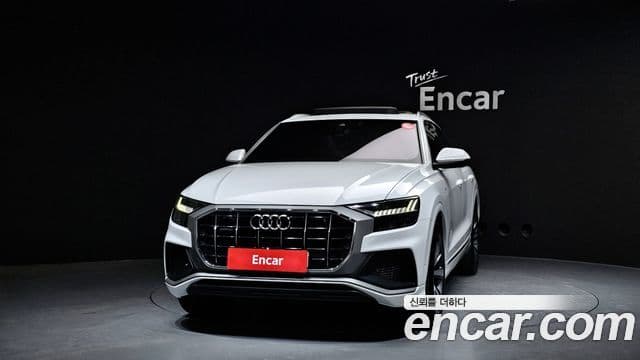Audi Q8 (4M) Premium, 2022 3