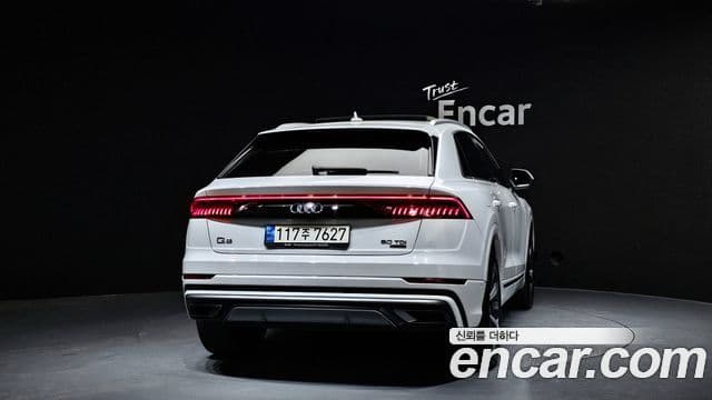 Audi Q8 (4M) Premium, 2022 4