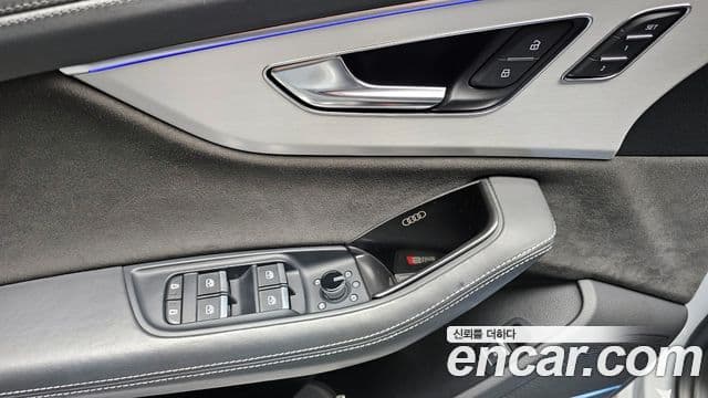 Audi Q8 (4M) Premium, 2022 14