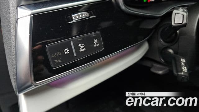 Audi Q8 (4M) Premium, 2022 15