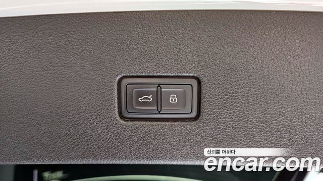 Audi Q8 (4M) Premium, 2022 18