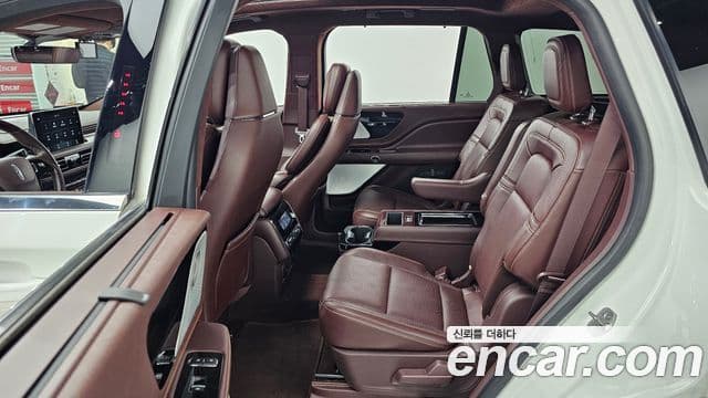Lincoln Aviator 2세대 3.0 Black Label AWD, 2021 12