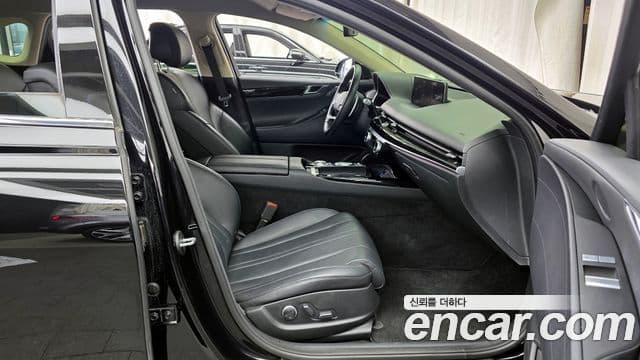 Genesis G80 (RG3) бензин 2.5 турбо AWD, 2021 11