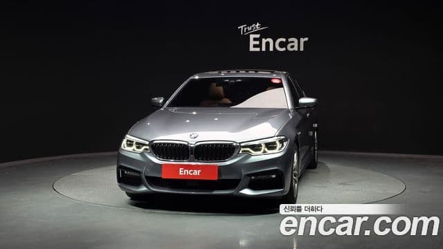 BMW 5시리즈 (G30) 520d M Sport, 2017 3