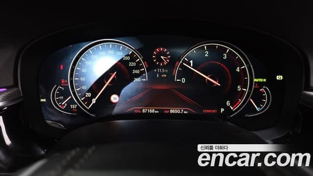 BMW 5시리즈 (G30) 520d M Sport, 2017 8