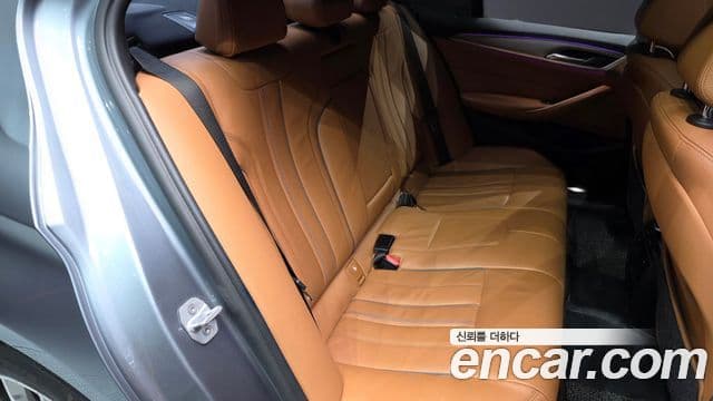 BMW 5시리즈 (G30) 520d M Sport, 2017 12