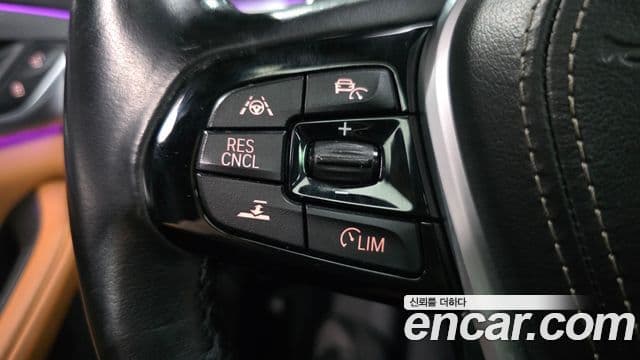 BMW 5시리즈 (G30) 520d M Sport, 2017 19