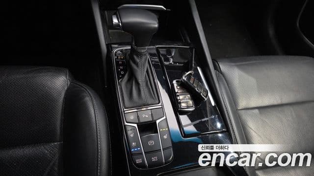 Kia All New K7 Prestige, 2016 9