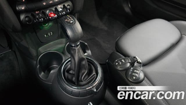 Mini Cooper 3세대, 2014 9