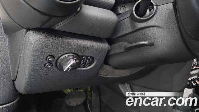 Mini Cooper 3세대, 2014 19