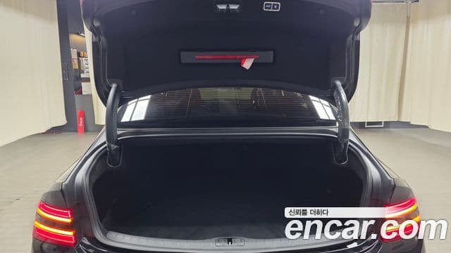 Genesis G80 (RG3) бензин 2.5 турбо AWD, 2022 20