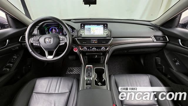 Honda Accord 10세대 2.0 гибрид Туринг (Touring), 2019 7