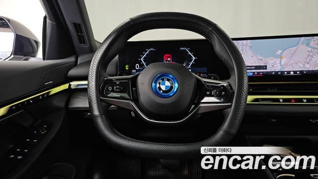 BMW 5시리즈 (G60), 2024 13