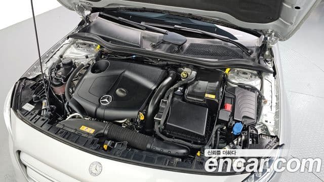 Mercedes-Benz GLA-класс X156 GLA200 d 4MATIC, 2016 6