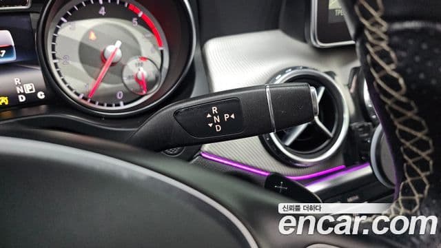 Mercedes-Benz GLA-класс X156 GLA200 d 4MATIC, 2016 9