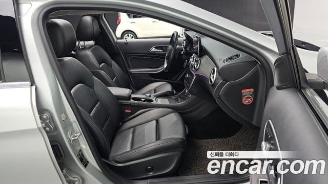 Mercedes-Benz GLA-класс X156 GLA200 d 4MATIC, 2016 10