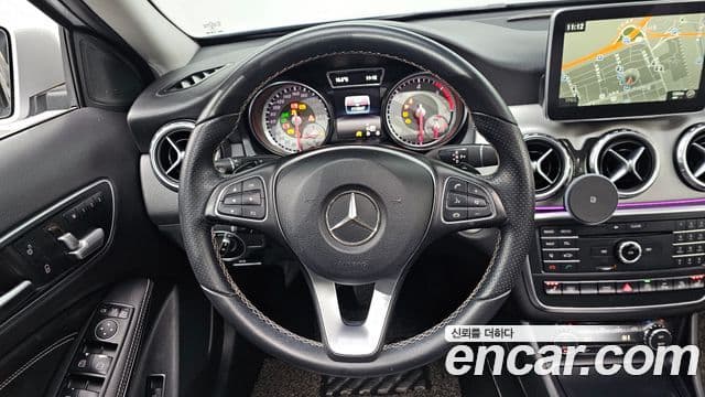 Mercedes-Benz GLA-класс X156 GLA200 d 4MATIC, 2016 13