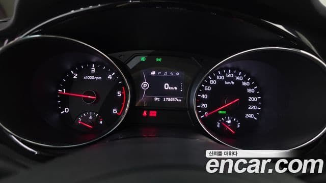 Kia All New Carnival Prestige, 2016 8
