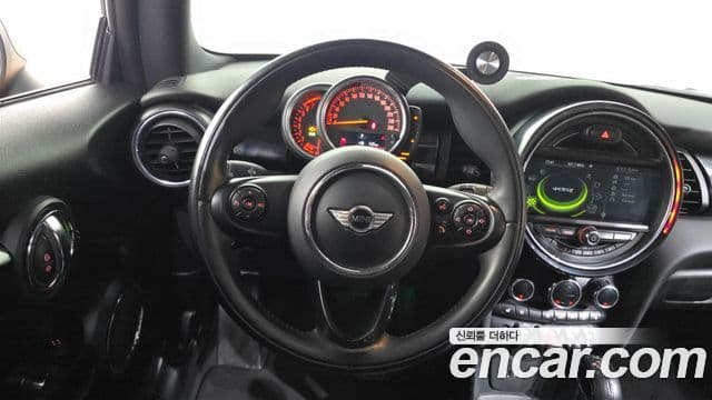 Mini Cooper 3세대, 2014 13