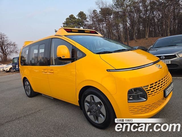 Hyundai Staria 15인승, 2023 3