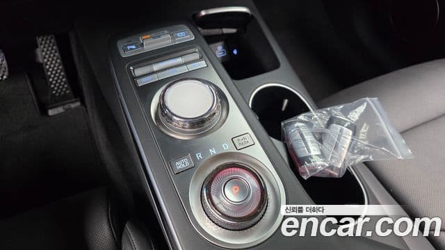 Genesis GV70, 2023 9