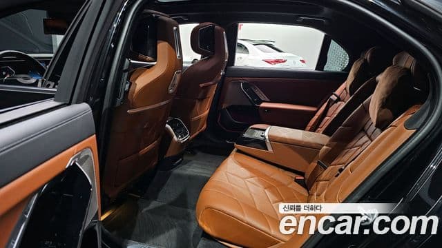 BMW 7시리즈 (G70) 740d xDrive M Sport, 2025 12