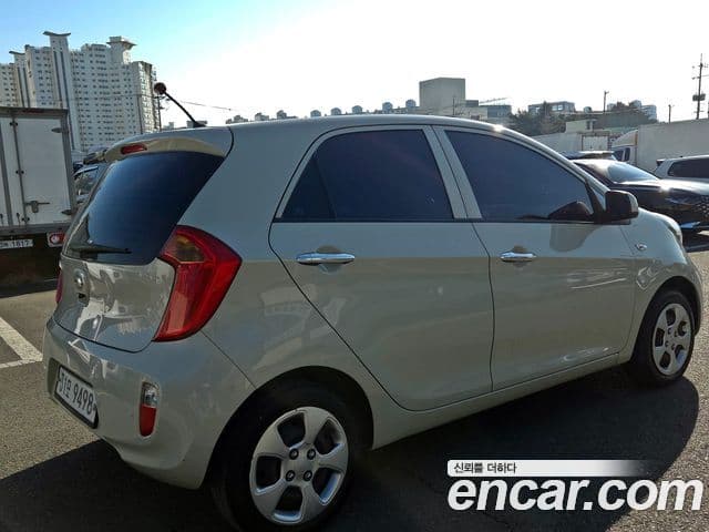 Kia All New Morning Deluxe, 2015 4