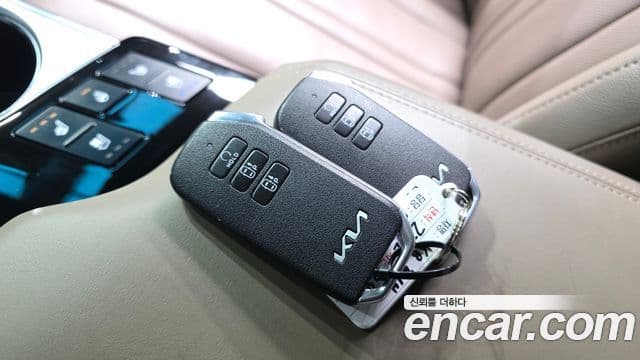 Kia K8 гибрид Noblesse, 2022 16