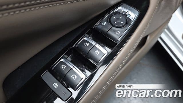 Kia K8 гибрид Noblesse, 2022 18