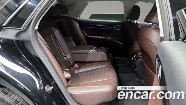 Hyundai Grandeur гибрид (GN7) Exclusive, 2023 12