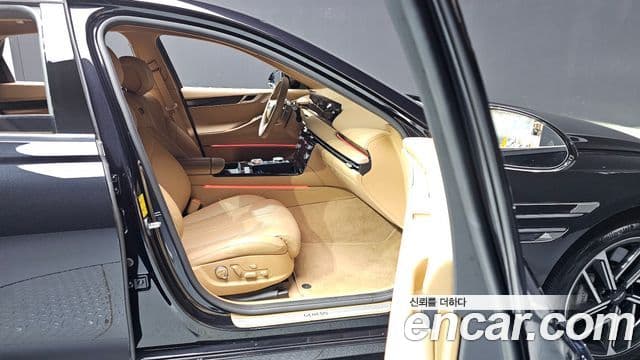 Genesis G80 (RG3) бензин 2.5 турбо AWD, 2025 11